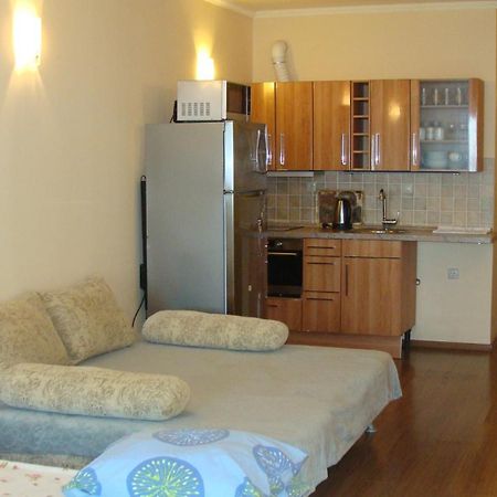 Admiral Apartments Zlatni pjasătsi Eksteriør bilde