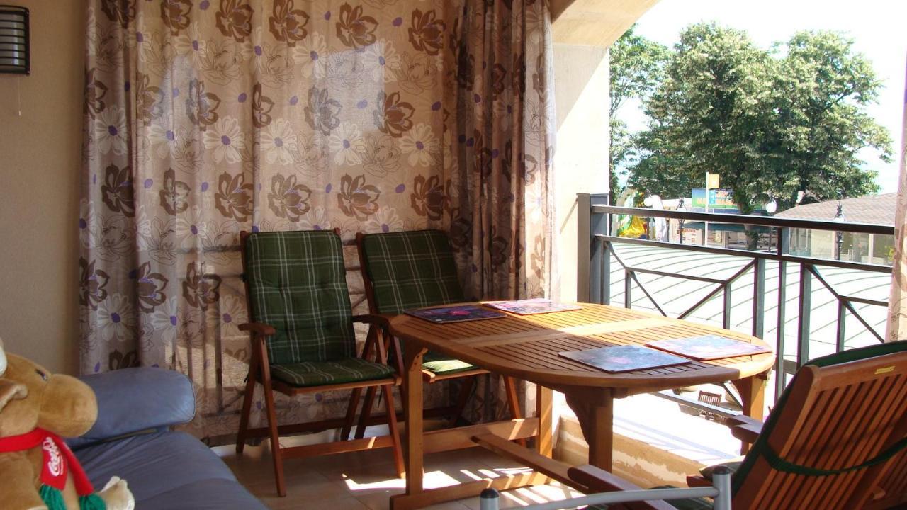 Admiral Apartments Zlatni pjasătsi Rom bilde
