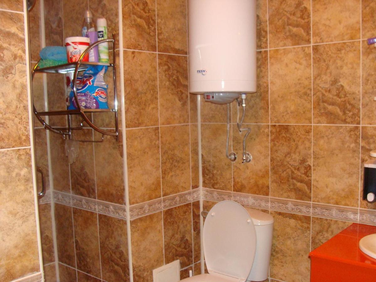 Admiral Apartments Zlatni pjasătsi Rom bilde